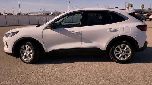OXFORD WHITE 2023 Ford Escape Active