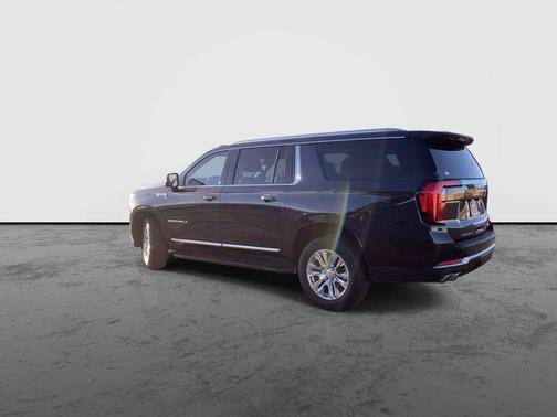 Titanium Rush Metallic 2025 GMC Yukon XL Denali