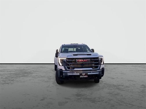 2026 GMC Sierra 3500 SLT