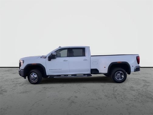 2026 GMC Sierra 3500 SLT