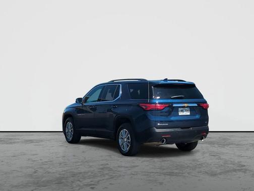 Northsky Blue Metallic 2023 Chevrolet Traverse LT Cloth