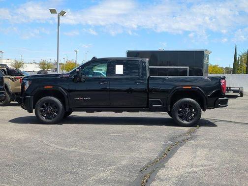 Onyx Black 2024 GMC Sierra 2500 AT4