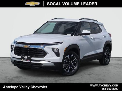 Summit White 2025 Chevrolet Trailblazer LT