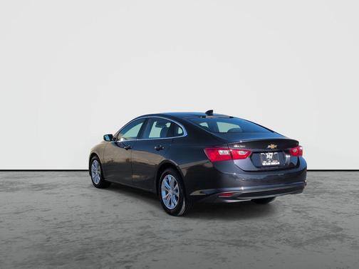Dark Ash Metallic 2023 Chevrolet Malibu FWD 1LT