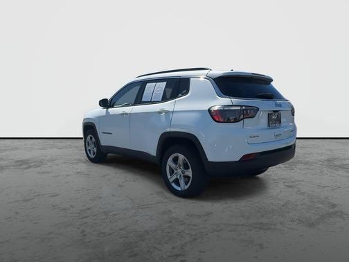 2023 Jeep Compass Latitude
