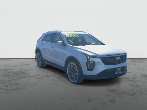 2024 Cadillac XT4 Premium Luxury