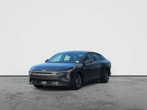 Interstellar Gray 2025 Kia K4 LXS