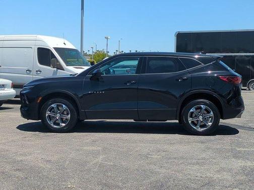 Black 2025 Chevrolet Blazer 2LT