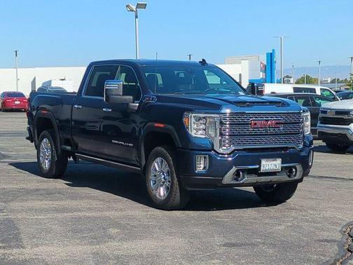 Pacific Blue Metallic 2022 GMC Sierra 2500 Denali