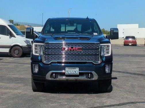 Pacific Blue Metallic 2022 GMC Sierra 2500 Denali