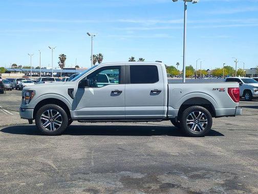 AVALANCHE 2023 Ford F-150 XL