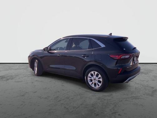 AGATE BLACK METALLIC 2023 Ford Escape Active