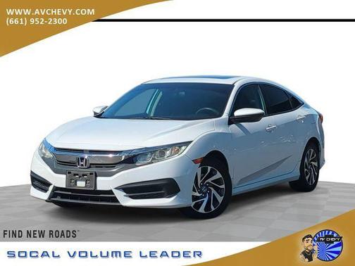White 2017 Honda Civic EX