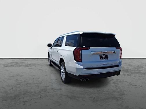 White Frost Tricoat 2024 GMC Yukon XL Denali