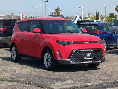 Inferno Red 2023 Kia Soul LX