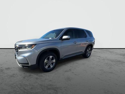 Lunar Silver Metallic 2025 Honda Pilot EX-L