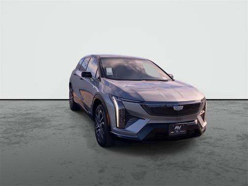 2026 Cadillac OPTIQ Luxury