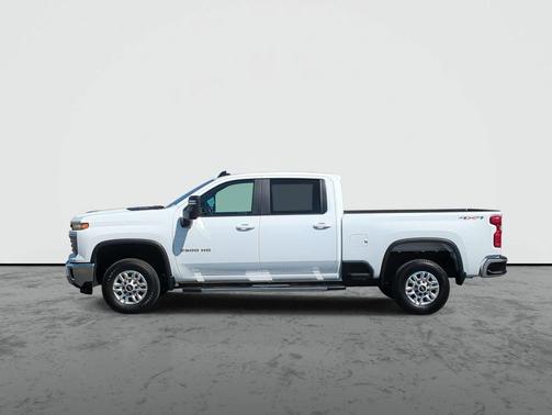Summit White 2025 Chevrolet Silverado 2500 LT