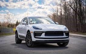 2023 Porsche Macan Base