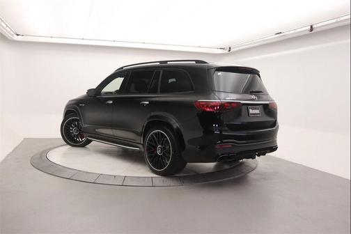 2026 Mercedes-Benz AMG GLS 63 4MATIC+