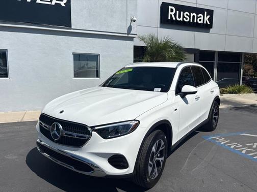 White 2025 Mercedes-Benz GLC 350e Base 4MATIC