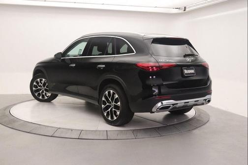 2025 Mercedes-Benz GLC 350e 