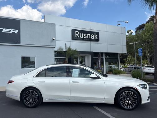 MANUFAKTUR Diamond White 2023 Mercedes-Benz S-Class S 500 4MATIC
