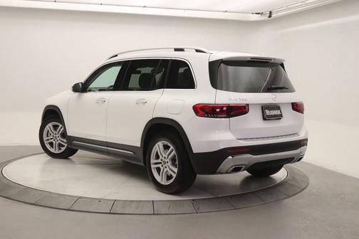 2023 Mercedes-Benz GLB 250 