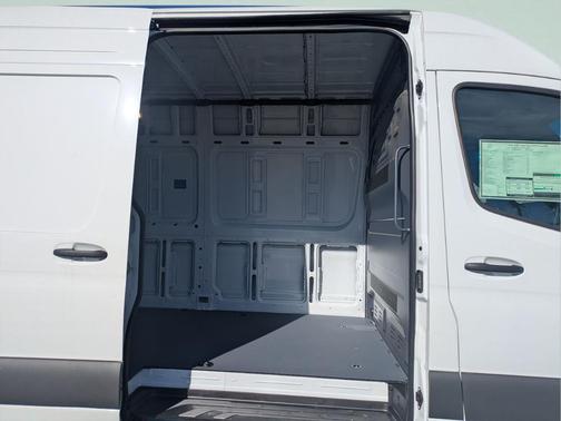 Arctic White 2024 Mercedes-Benz Sprinter 3500 170 WB High Roof Extended Cargo
