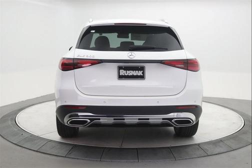 2026 Mercedes-Benz GLC 300 Base