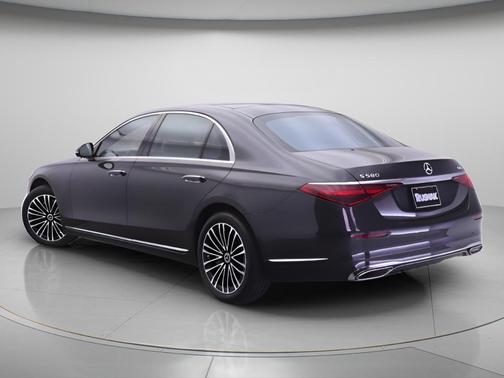 Graphite Gray Metallic 2024 Mercedes-Benz S-Class S 580 4MATIC