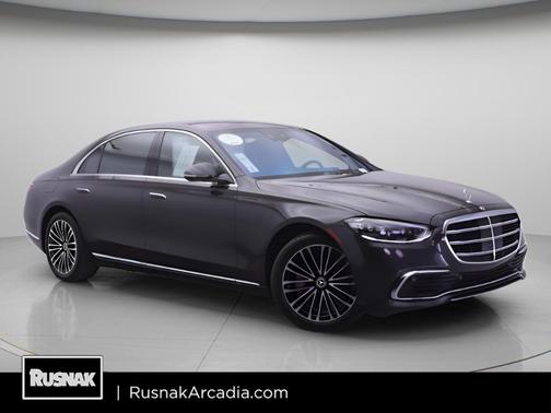 Graphite Gray Metallic 2024 Mercedes-Benz S-Class S 580 4MATIC