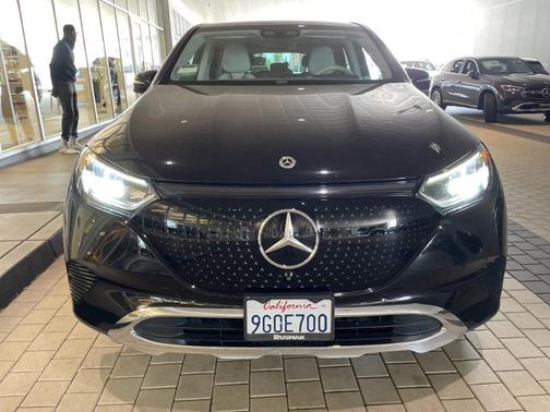Obsidian Black Metallic 2023 Mercedes-Benz EQE 350+ Base