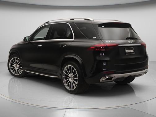 Obsidian Black 2026 Mercedes-Benz GLE 450 4MATIC