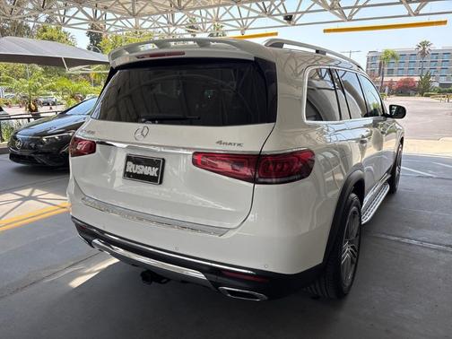 Polar White 2022 Mercedes-Benz GLS 450 4MATIC