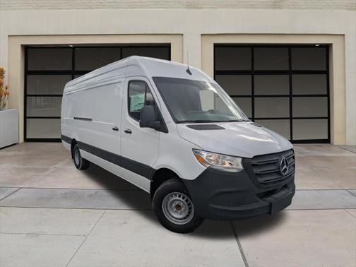 2025 Mercedes-Benz Sprinter 2500 Standard Roof