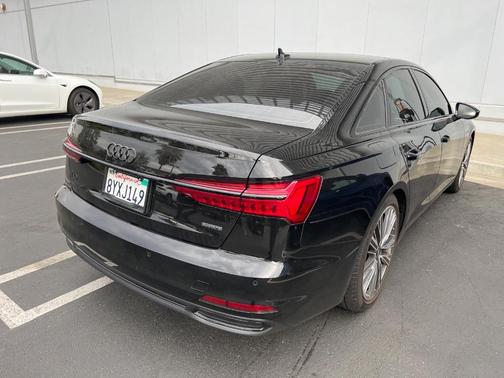 Photo 4 of 9 of 2021 Audi A6 45 quattro Sport Premium
