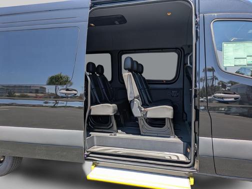2026 Mercedes-Benz Sprinter 2500 High Roof
