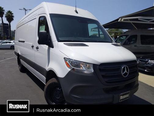 2024 Mercedes-Benz Sprinter 3500 High Roof 4-Cyl Diesel HO