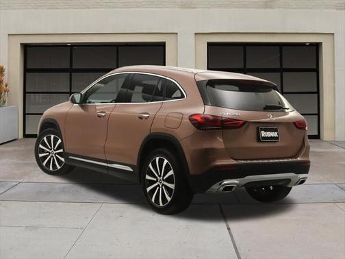 2022 Mercedes-Benz GLA 250 Base