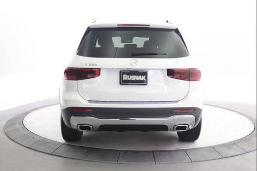 2025 Mercedes-Benz GLB 250 Base