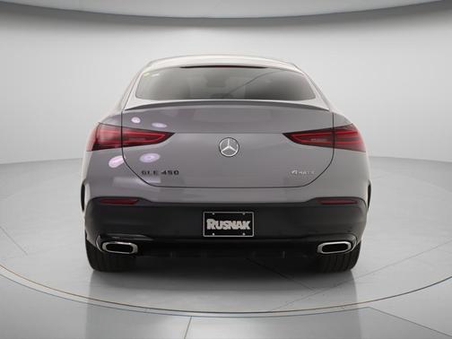 2956 / MANUFAKTUR 2026 Mercedes-Benz GLE 450 4MATIC