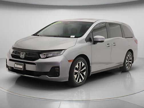 Solar Silver Metallic 2025 Honda Odyssey EX-L