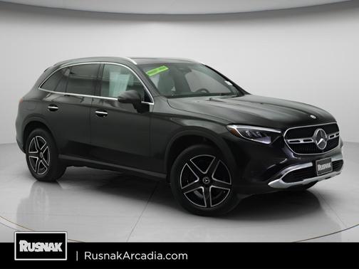 Black 2026 Mercedes-Benz GLC 300 Base