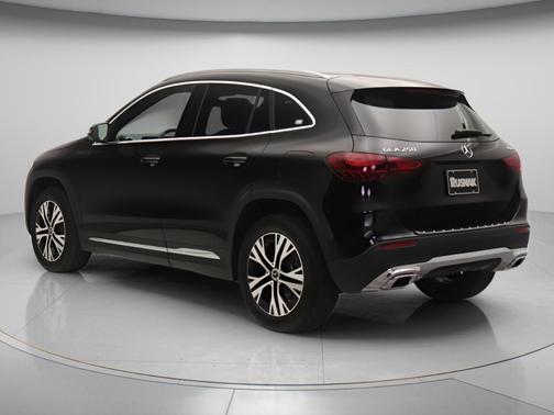 Black 2026 Mercedes-Benz GLA 250 Base 4MATIC
