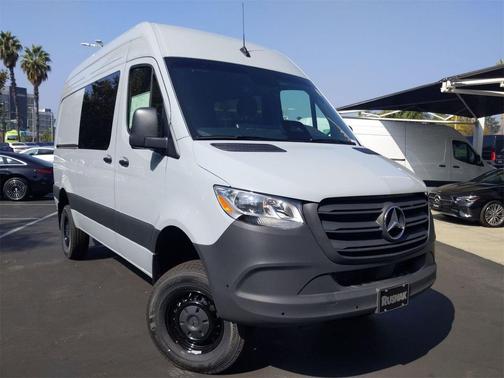 2025 Mercedes-Benz Sprinter 2500 Standard Roof 4-Cyl Diesel HO