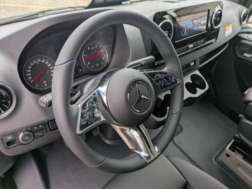2025 Mercedes-Benz Sprinter 2500 Standard Roof 4-Cyl Diesel HO