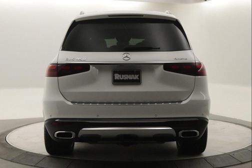 2025 Mercedes-Benz GLS 450 4MATIC