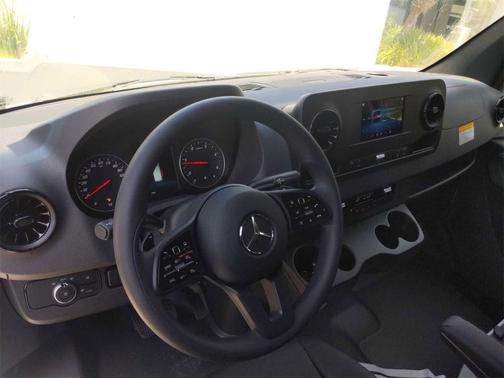 2024 Mercedes-Benz Sprinter 3500 High Roof 4-Cyl Diesel HO