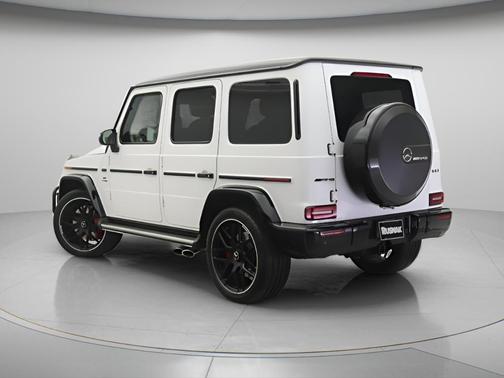 Polar White 2022 Mercedes-Benz AMG G 63 4MATIC